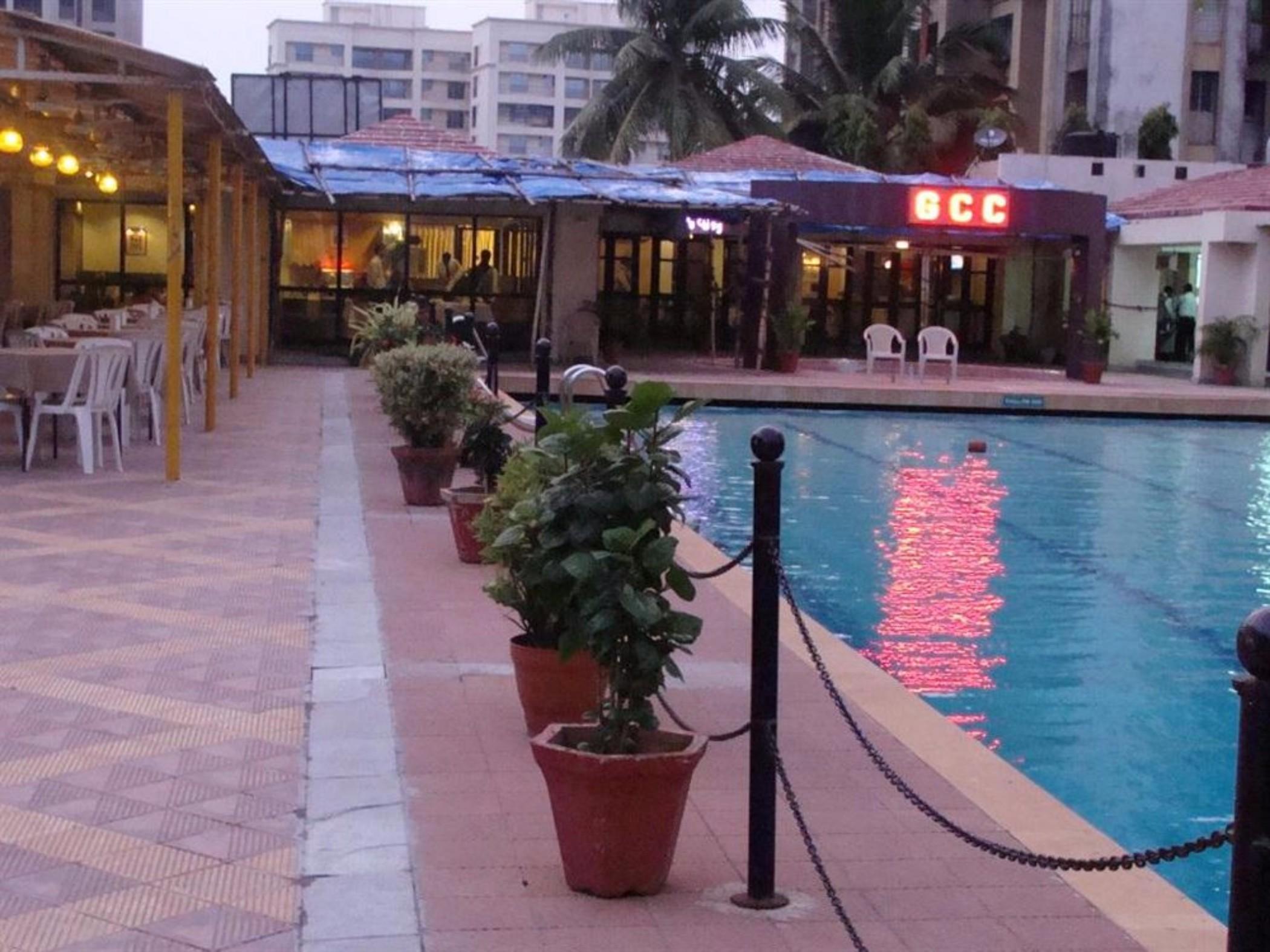 Gcc Hotel And Club Mira-Bhayandar Exterior foto